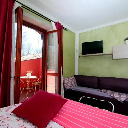 Bed & Breakfast Casa Ierardi - Oleggio Castello