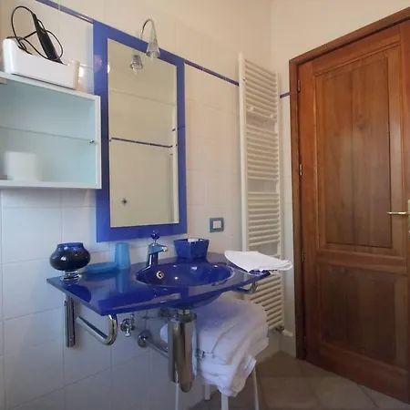 Casa Ierardi - Oda ve Kahvaltı