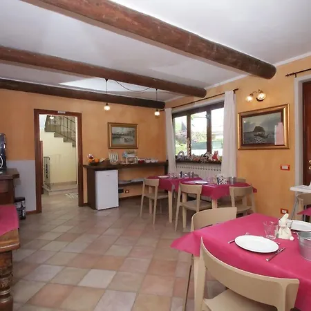 Casa Ierardi - Oda ve Kahvaltı