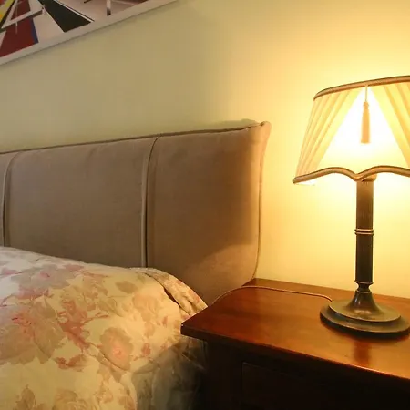 Bed & Breakfast Casa Ierardi - Oleggio Castello