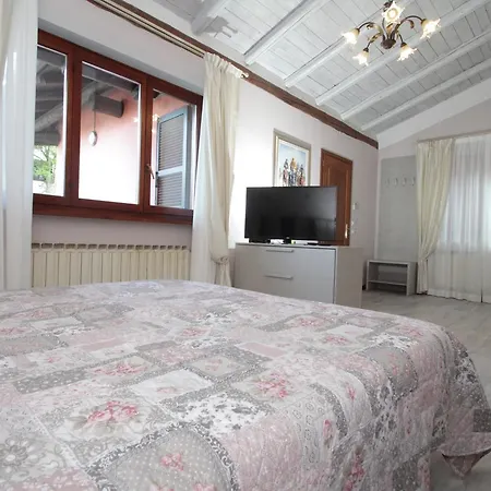 Casa Ierardi - Oleggio Castello