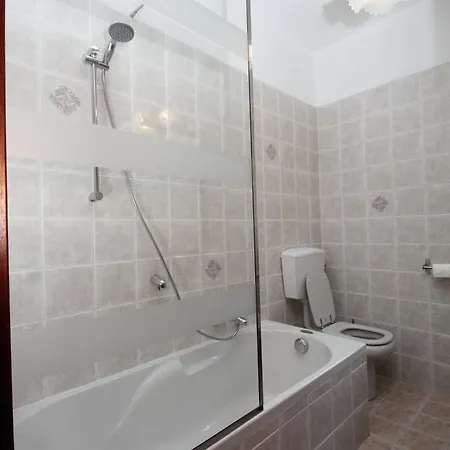 Bed & Breakfast Casa Ierardi - Oleggio Castello